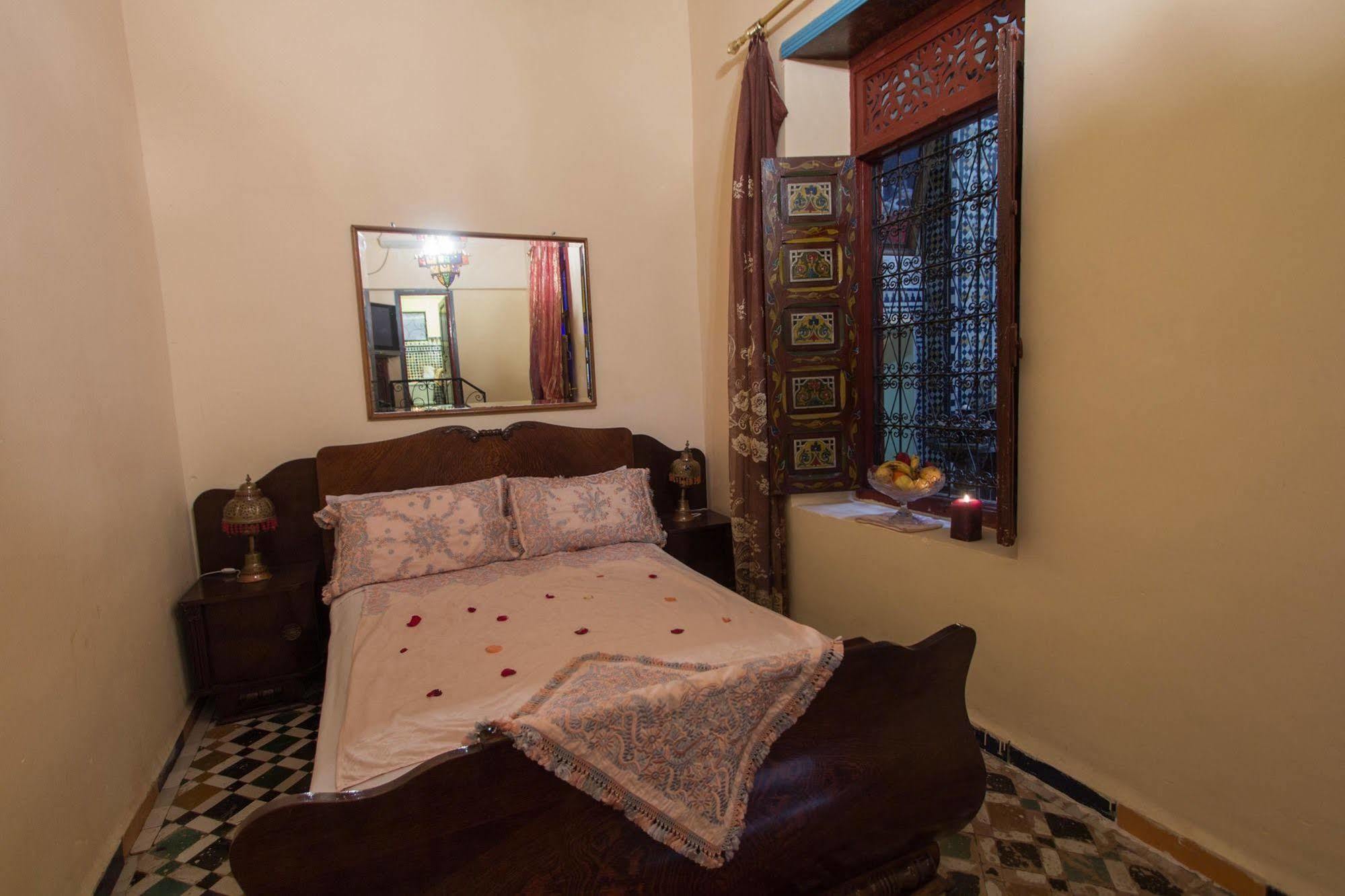 Riad La Source Bleue Fez Exterior photo