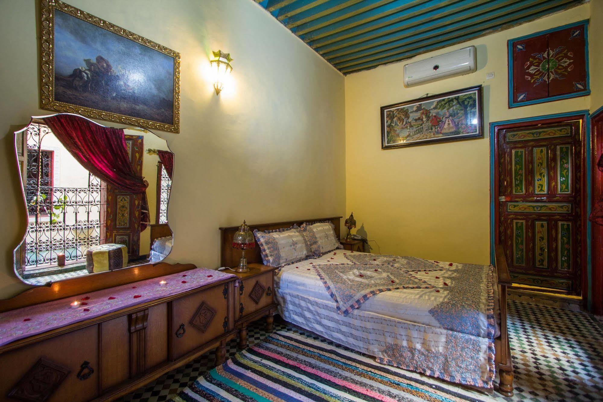 Riad La Source Bleue Fez Exterior photo
